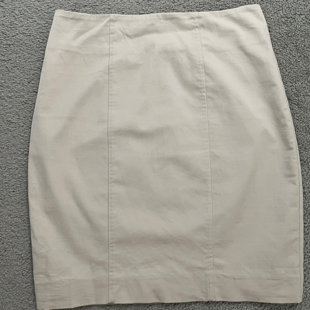 bebe Cream Pencil Skirt